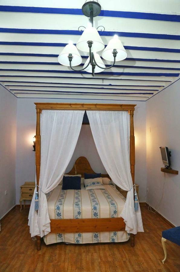 Casa Rural La Quinteria De Sancho Piscina Para Tres Apartamentos Argamasilla De Alba Екстер'єр фото