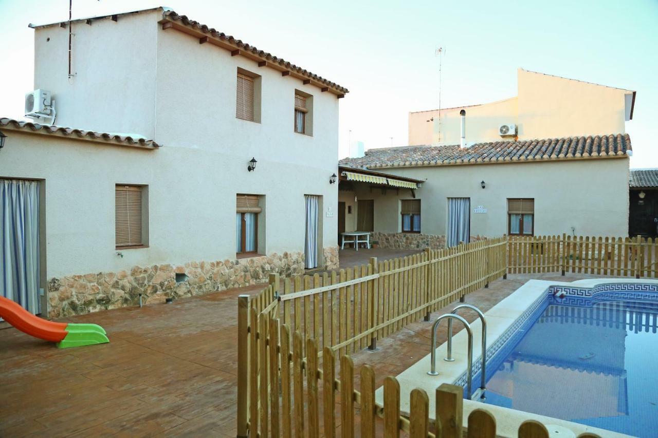 Casa Rural La Quinteria De Sancho Piscina Para Tres Apartamentos Argamasilla De Alba Екстер'єр фото